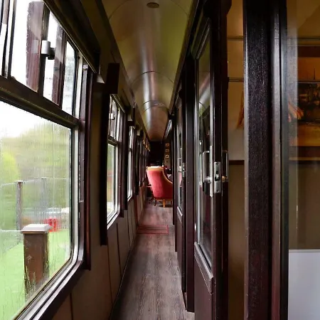 Holiday home The Railway Carriage